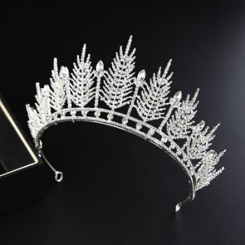 The Sweetie Design Bridal Hair Crown